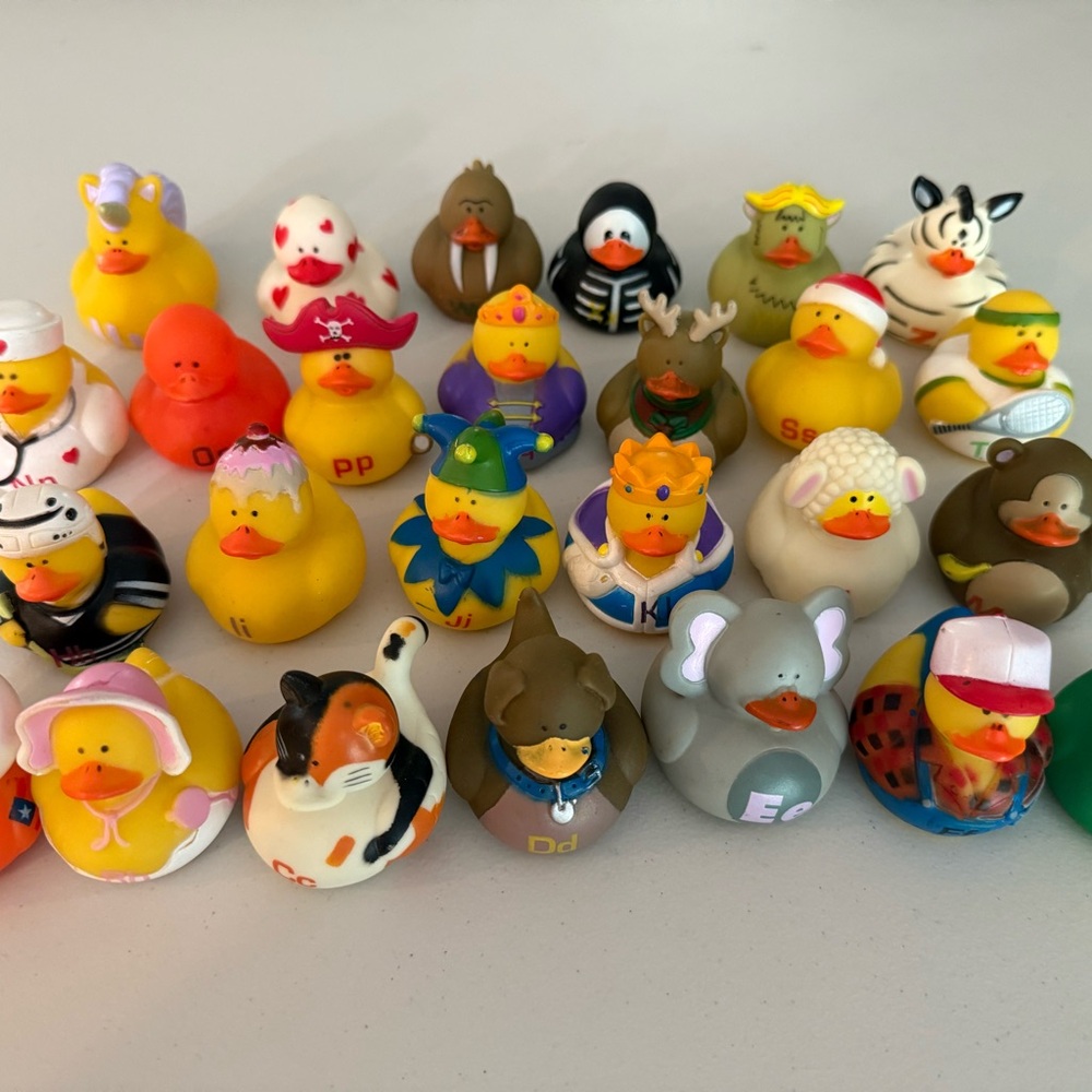 26 Duck Alphabet Set